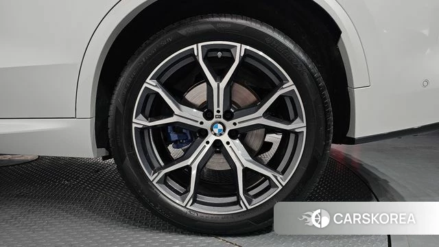 BMW X5 (G05) 2024 Белый из Кореи