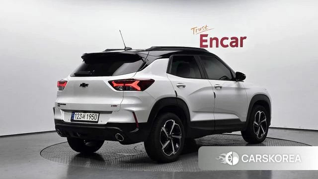 Chevrolet (GM Daewoo) Trailblazer 2022 Белый из Кореи