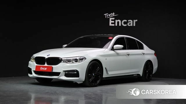 BMW 5 Series (G30) 2018 Белый из Кореи