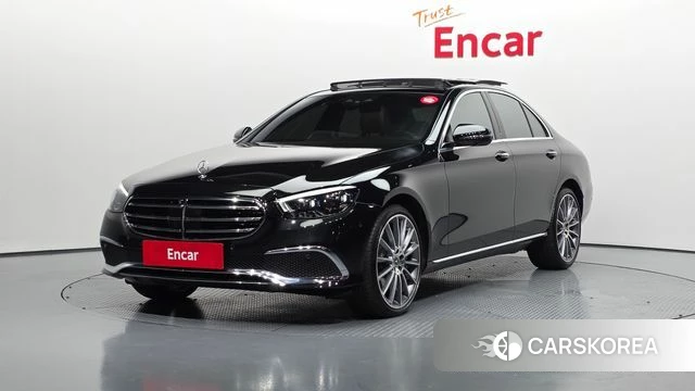 Mercedes-Benz E-Class W213 2023 Черный из Кореи