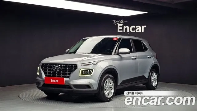 Hyundai Venue 2021 Серебристо-серый из Кореи