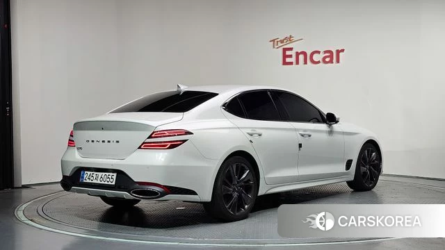 Genesis The New G70 2021 Черный из Кореи