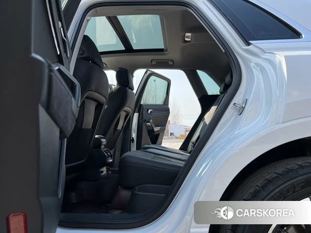 Audi Q3 2022 Белый из Китая