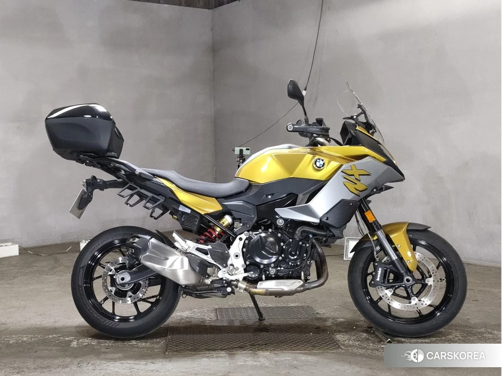 Проданный BMW F900XR 2021 из Японии