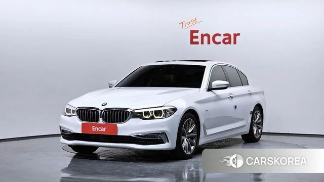 BMW 5 Series (G30) 2018 Белый из Кореи