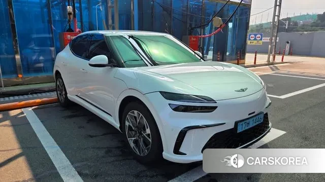 Genesis GV60 2023 Белый из Кореи