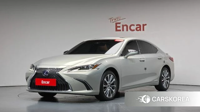 Lexus ES300h 7th generation 2019 Песочный из Кореи