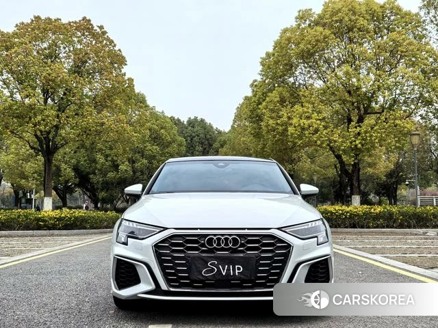 Audi A3 2023 Белый из Китая
