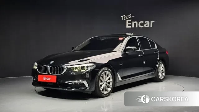 BMW 5 Series (G30) 2018 Черный из Кореи