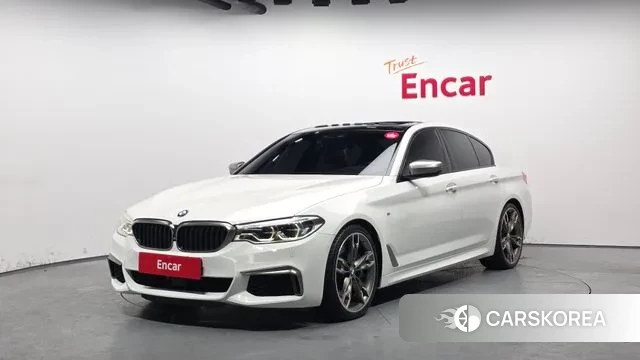 BMW 5 Series (G30) 2018 Белый из Кореи