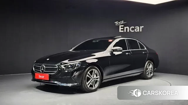 Mercedes-Benz E-Class W213 2022 Черный из Кореи