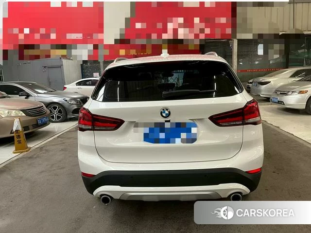 BMW X1 2021 Белый из Китая