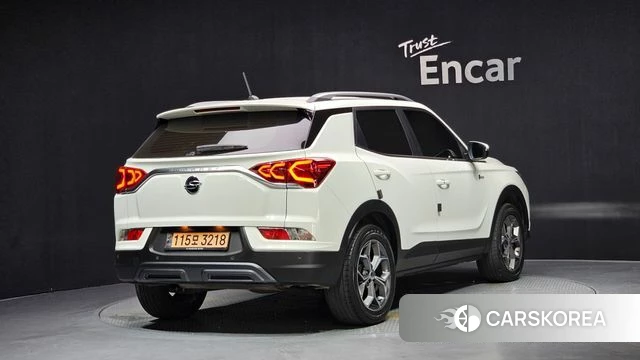 Ssangyong Beautiful Korando 2021 Белый из Кореи
