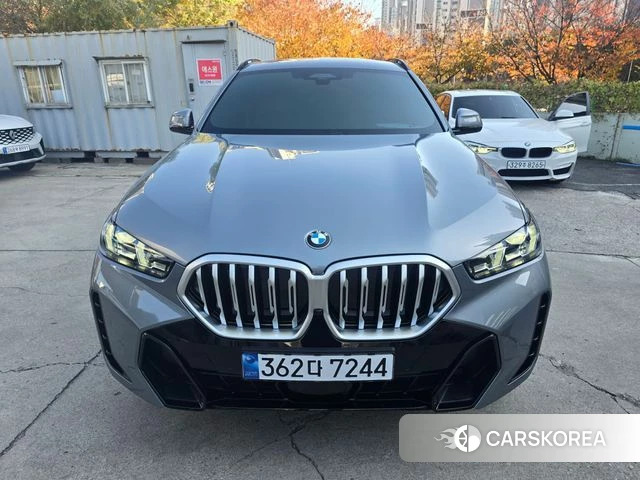 BMW X6 (G06) 2025 Серебристо-серый из Кореи