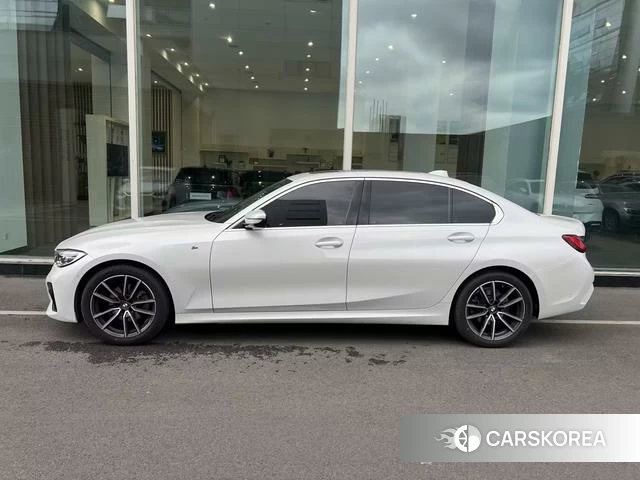 BMW 3 series 2021 Белый из Китая