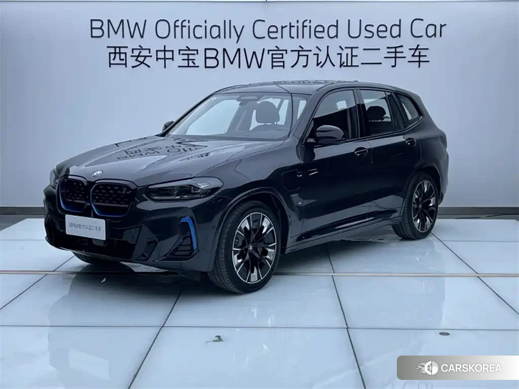 BMW iX3 2022 Silver/gray из Китая