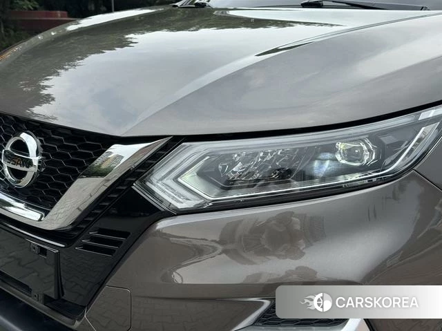 Nissan Qashqai 2021 Темно-серый из Китая