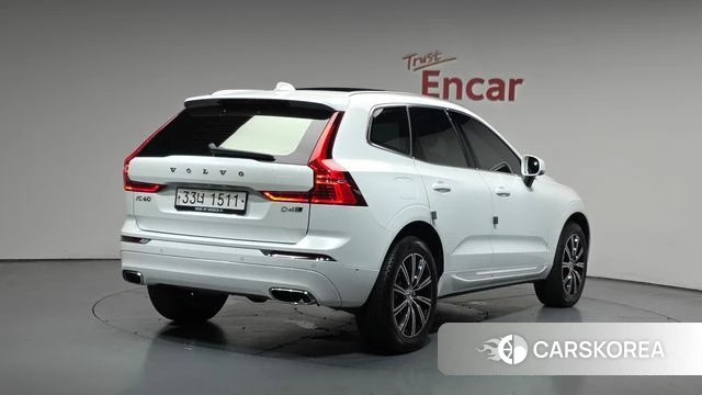 Volvo XC60 second Generation 2018 Белый из Кореи