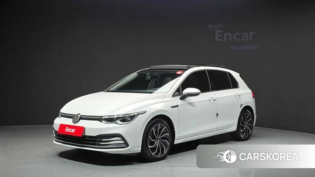 Volkswagen Golf 8th Generation 2022 Белый из Кореи