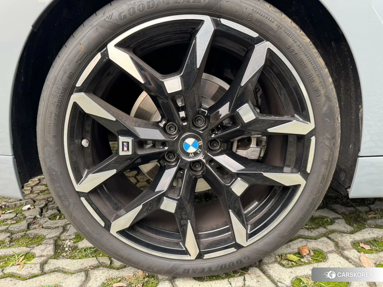 BMW 2 series 2024 Серебристо-серый из Китая