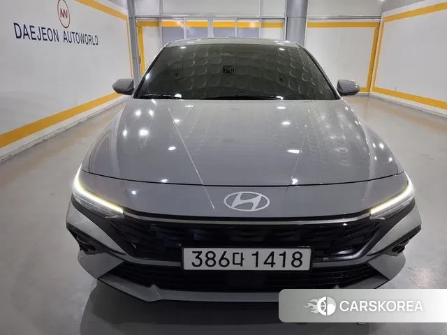 Hyundai The New Avante (CN7) 2024 Серебристо-серый из Кореи