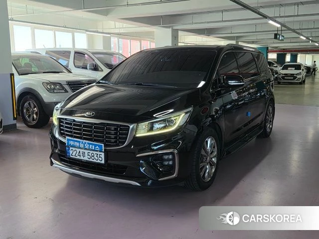 Kia The New Carnival 2018 Черный из Кореи