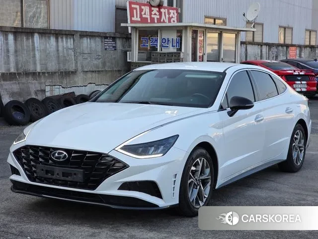 Hyundai Sonata (DN8) 2022 Белый из Кореи