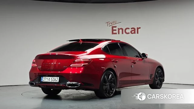 Genesis The New G70 2021 Красный из Кореи