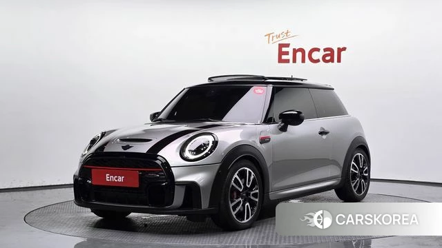 Mini Cooper S 2023 Серебряный из Кореи