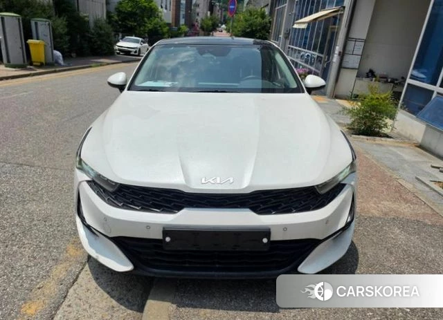 Kia K5 3rd generation 2022 Белый из Кореи