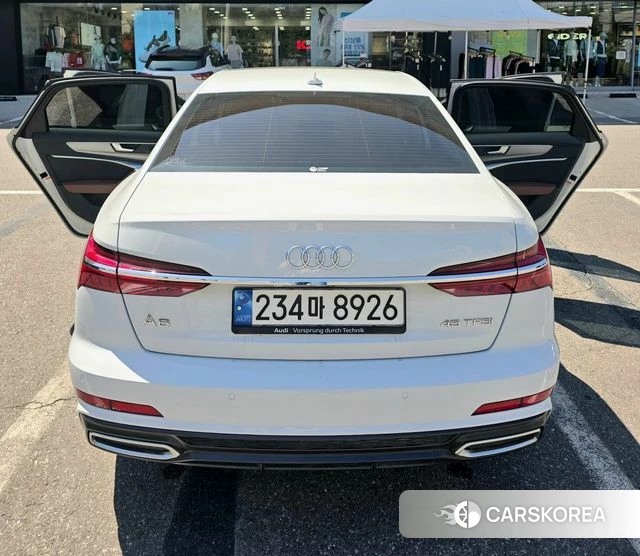 Audi A6 (C8) 2020 Белый из Кореи
