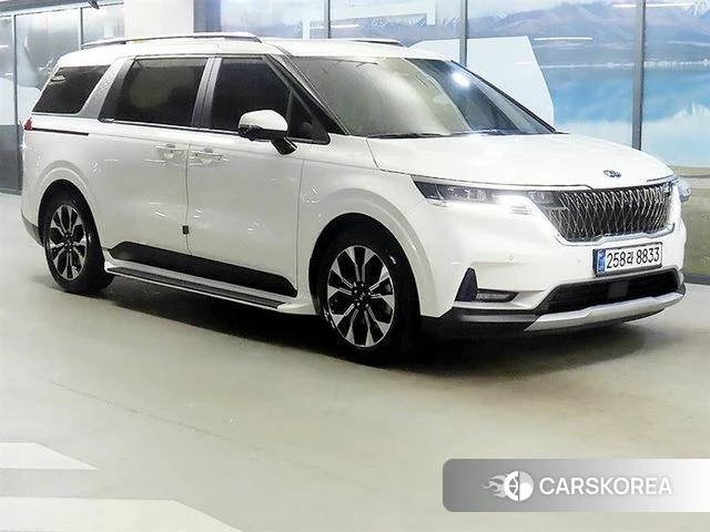 Kia Carnival 4th generation 2021 Белый из Кореи