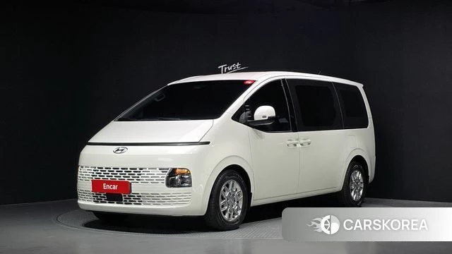 Hyundai Staria 2023 Белый из Кореи