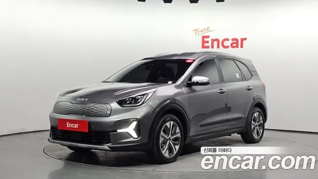 Kia Niro Plus 2023 Серый из Кореи