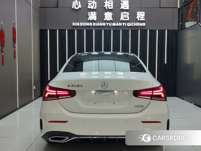 Mercedes-Benz Class A 2021 Белый из Китая