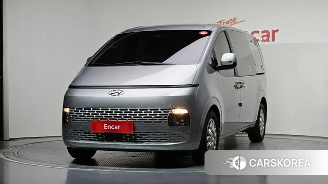 Hyundai Staria 2024 Серебряный из Кореи