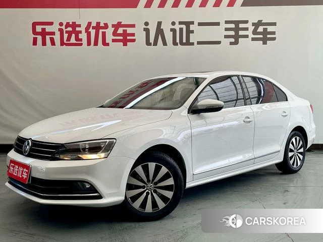 Volkswagen Sagitar 2018 Белый из Китая