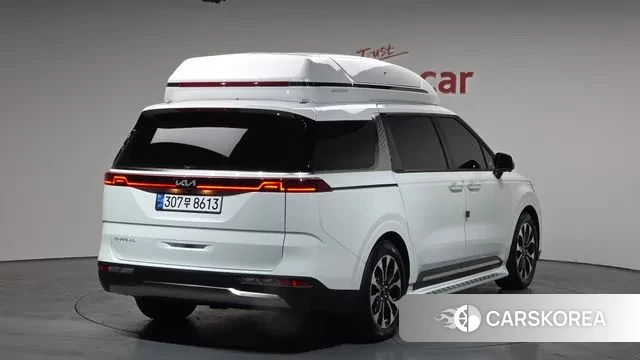 Kia Carnival 4th generation 2023 Белый из Кореи