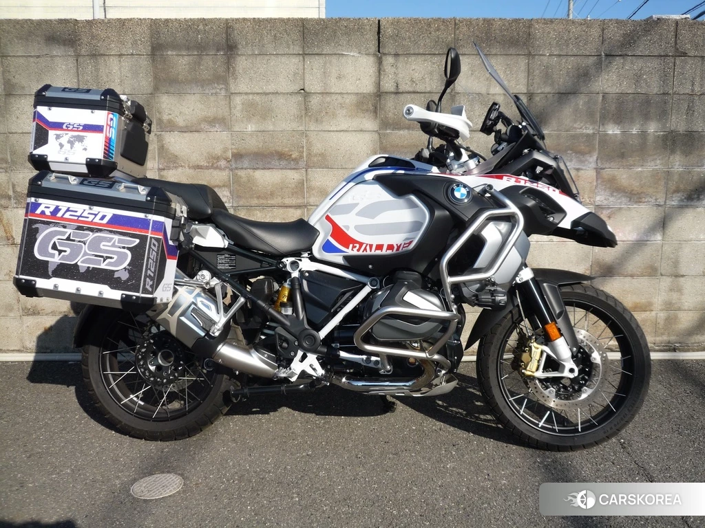 Проданный BMW R1250GS ADVENTURE 2021 из Японии