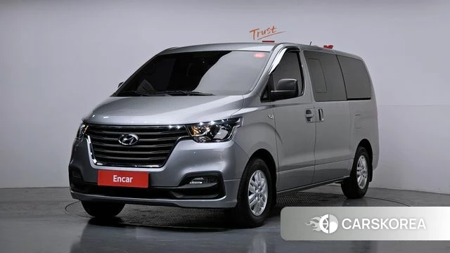 Hyundai The New Grand Starex 2020 Серебристо-серый из Кореи