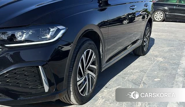 Volkswagen Lavida 2024 Черный из Китая