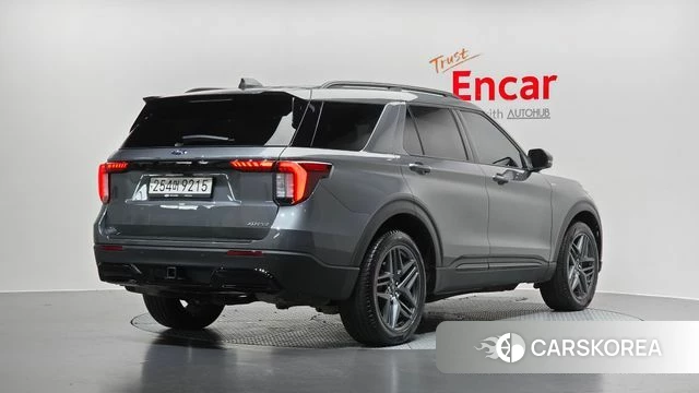 Ford Explorer 6th Generation 2025 Серый из Кореи