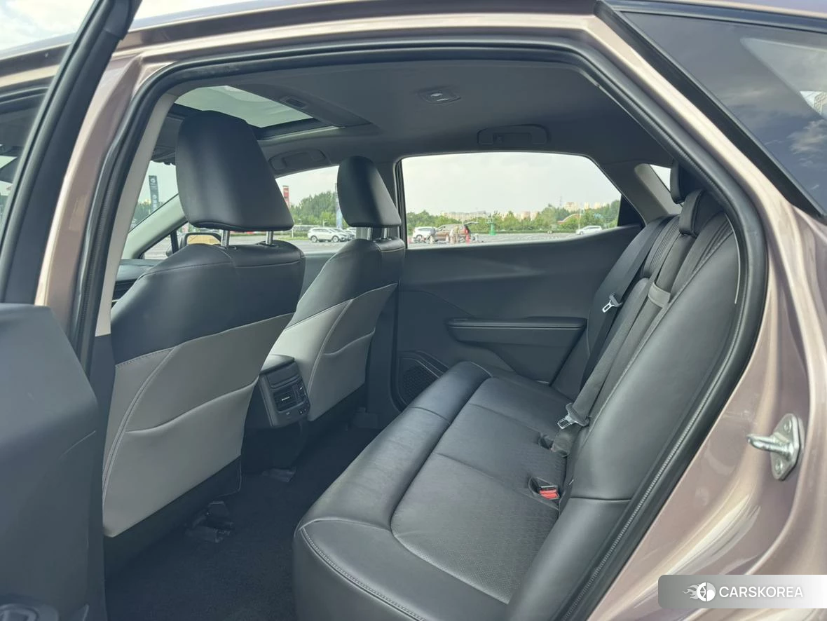 Toyota bZ3 2023 Фиолетовый из Китая