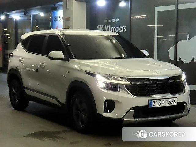 Kia The New Seltos 2023 Жемчужный цвет из Кореи