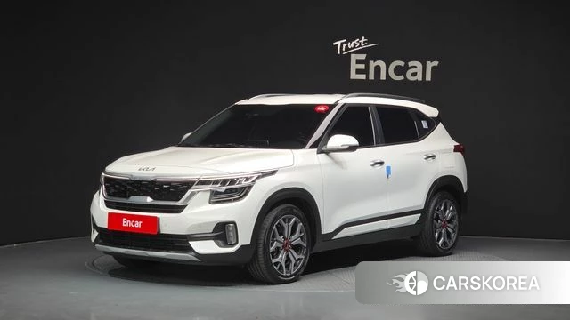 Kia Seltos 2021 Белый из Кореи