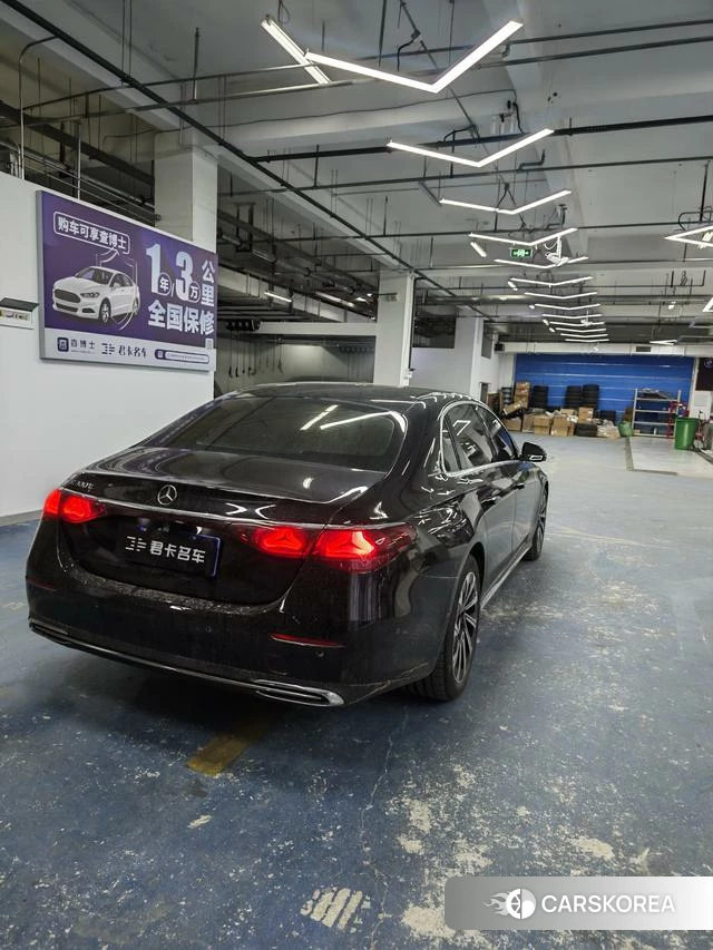 Mercedes-Benz E-class 2024 Черный из Китая