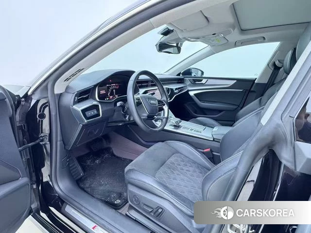 Audi A7L 2024 Черный из Китая