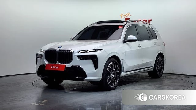 BMW X7 (G07) 2024 Белый из Кореи