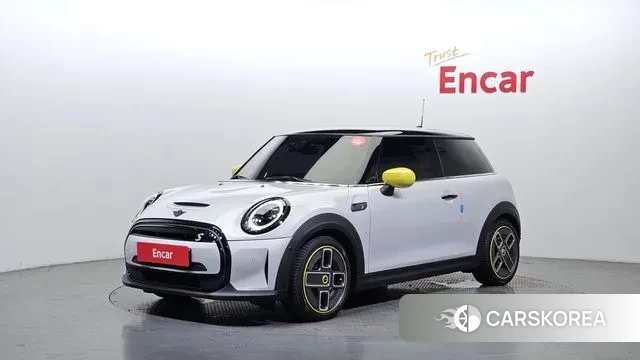 Mini Cooper Electric 2022 Серебряный из Кореи