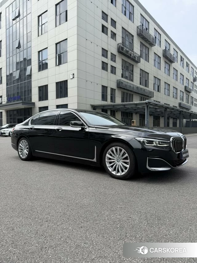 BMW 7 series 2021 Черный из Китая